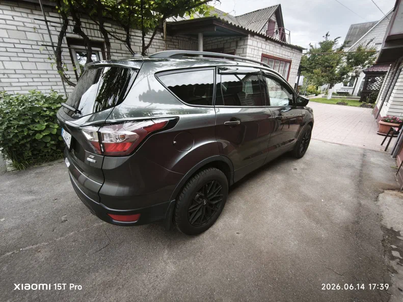 Ford Escape 2017 - 2