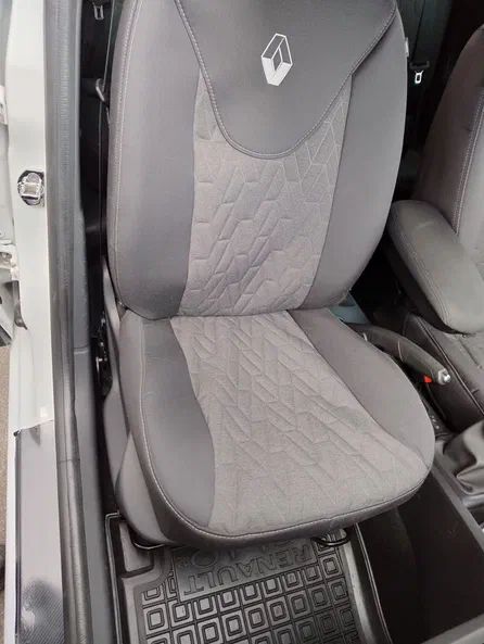 Renault Clio 2015 - 20