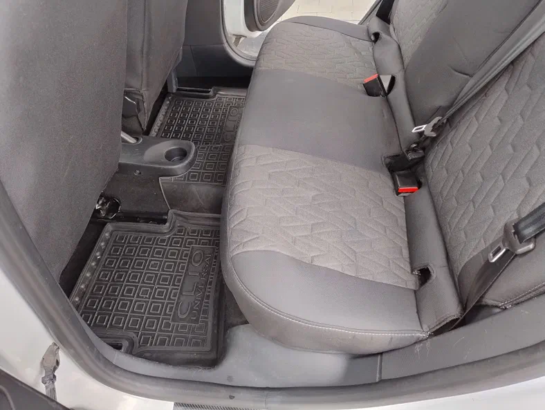 Renault Clio 2015 - 21