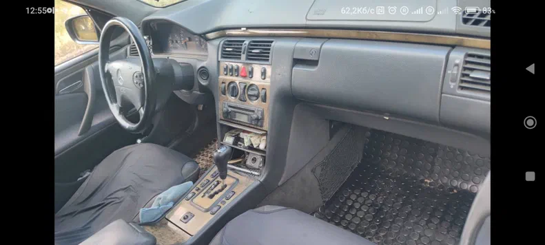 Mercedes-Benz E-Клас 2000 - 5