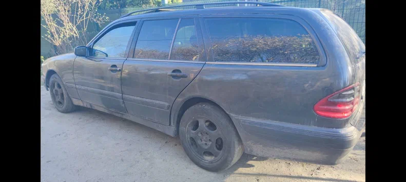 Mercedes-Benz E-Клас 2000 - 2