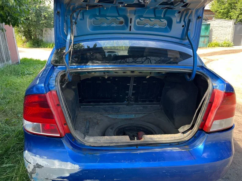 Chevrolet Aveo 2004 - 13
