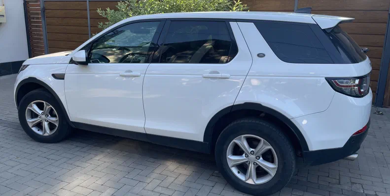 Land Rover Discovery Sport 2017 - 3