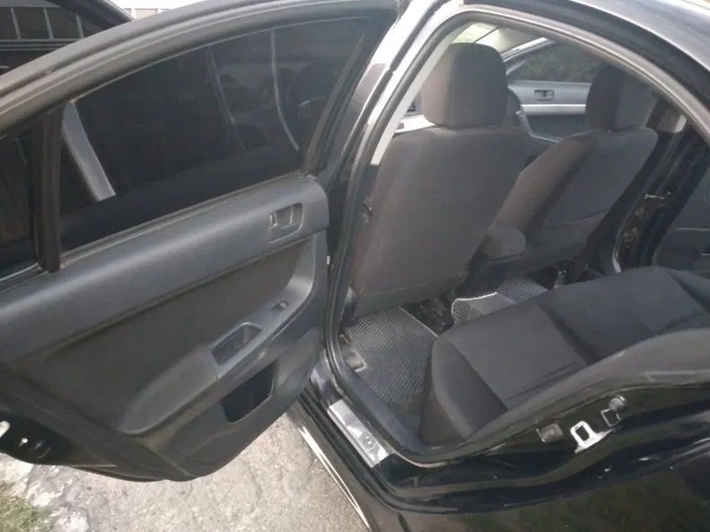 Mitsubishi Lancer 2009 - 12