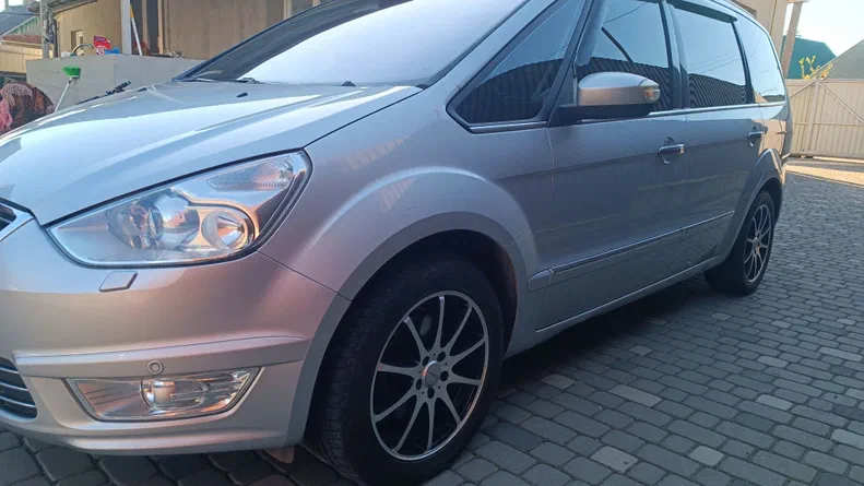 Ford Galaxy 2014 - 3