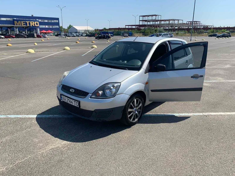 Ford Fiesta 2008 - 1