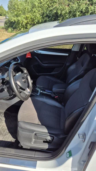 Skoda Octavia 2016 - 9