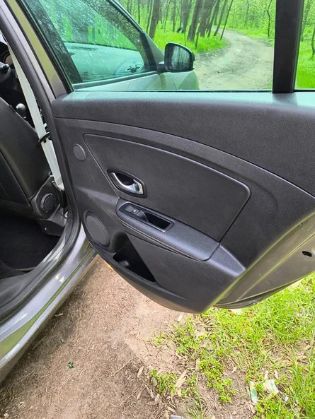 Renault Megane 2011 - 4