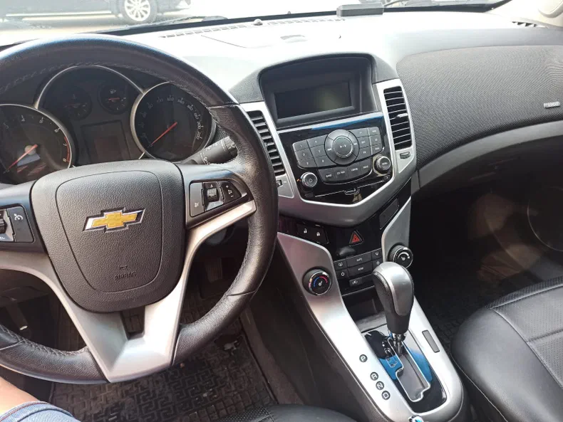 Chevrolet Cruze 2012 - 3