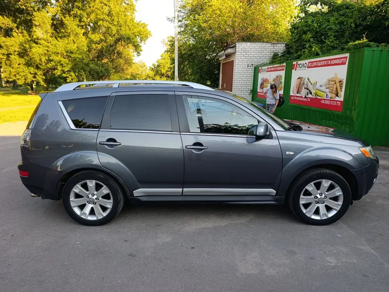 Mitsubishi Outlander 2009 - 7