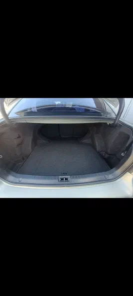 Toyota Avensis 2005 - 15