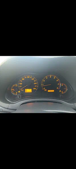 Toyota Avensis 2005 - 11