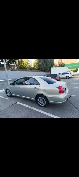 Toyota Avensis 2005 - 1