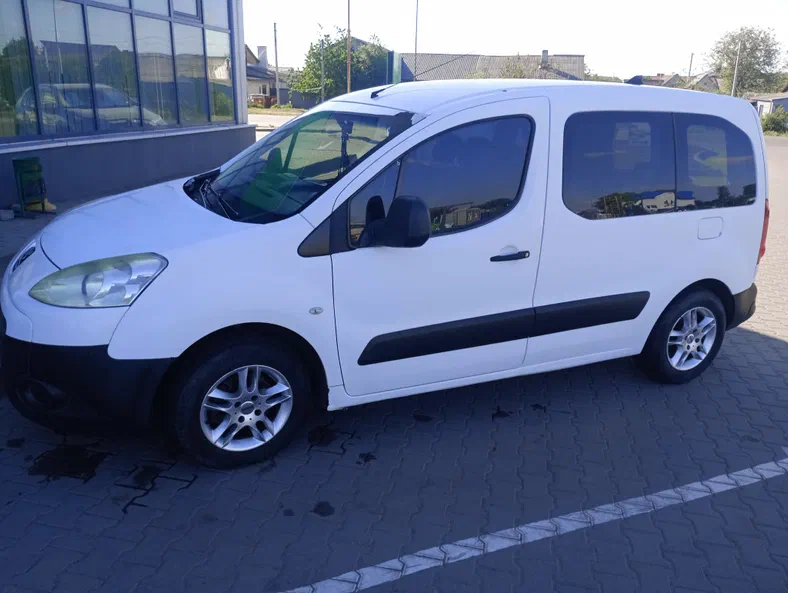 Peugeot Partner 2010 - 2