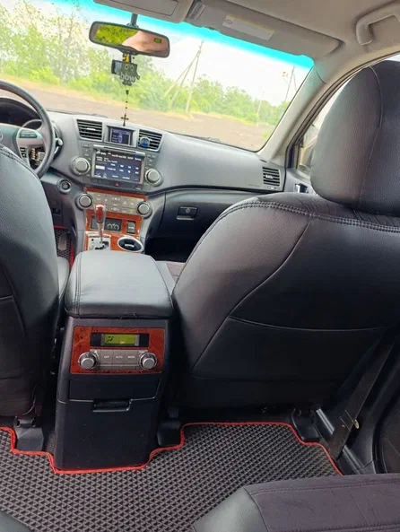 Toyota Highlander 2012 - 2