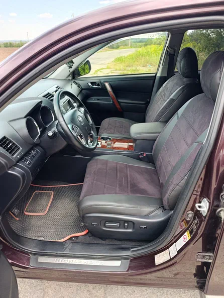 Toyota Highlander 2012 - 9