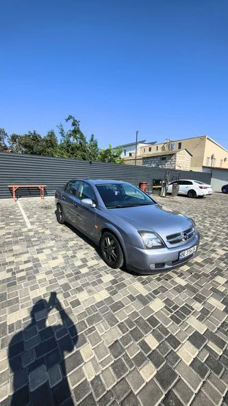 Opel Vectra 2003 - 11