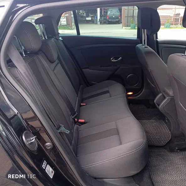 Renault Megane 2011 - 4