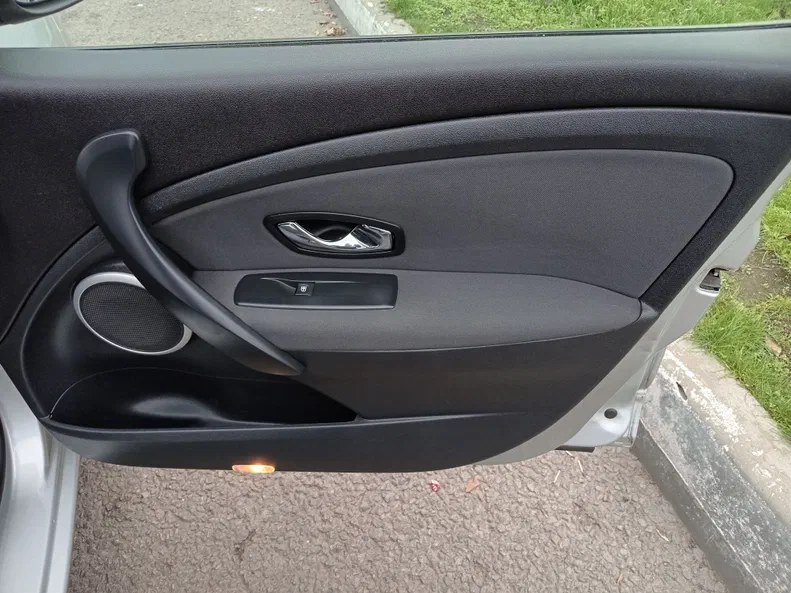Renault Megane 2012 - 4