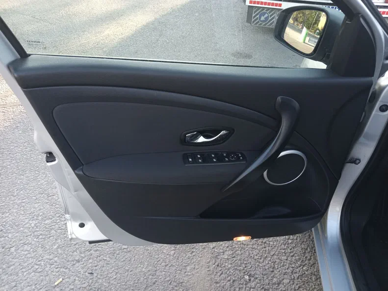 Renault Megane 2012 - 12