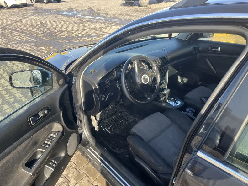Volkswagen Passat 2001 - 10