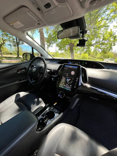 Toyota Prius 2019 - 9