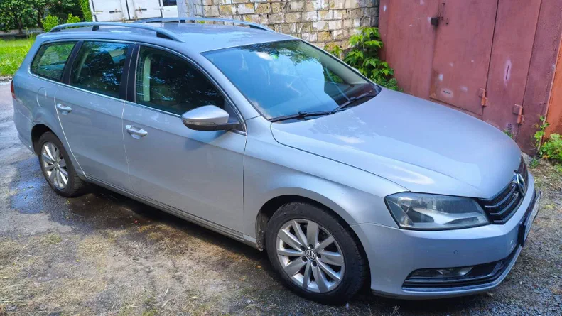 Volkswagen Passat 2011 - 2