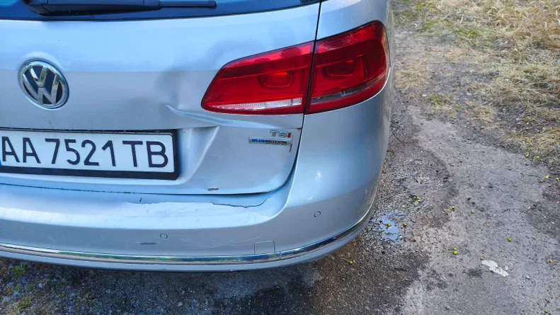 Volkswagen Passat 2011 - 9