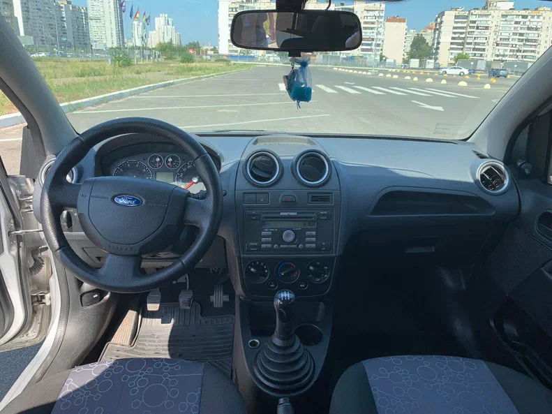 Ford Fiesta 2008 - 7
