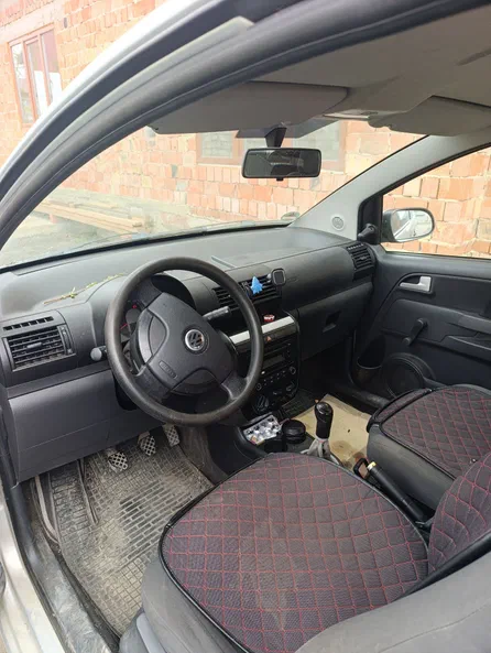 Volkswagen Fox 2006 - 3