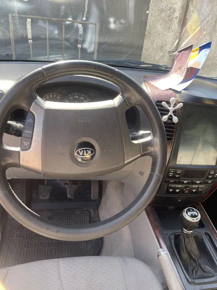 Kia Sorento 2005 - 7