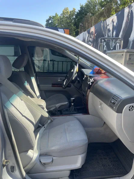 Kia Sorento 2005 - 9