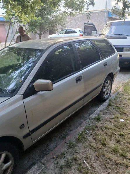 Volvo V40 1997 - 2