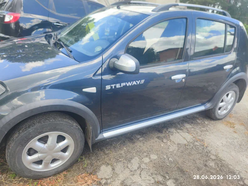 Dacia Sandero 2010 - 2