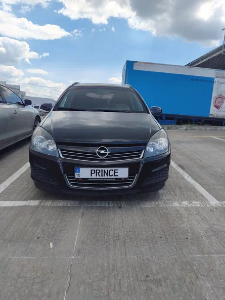 Opel Astra 2008 - 0