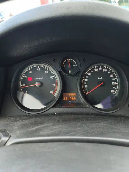 Opel Astra 2008 - 7