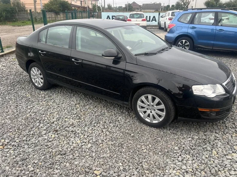 Volkswagen Passat 2008 - 1