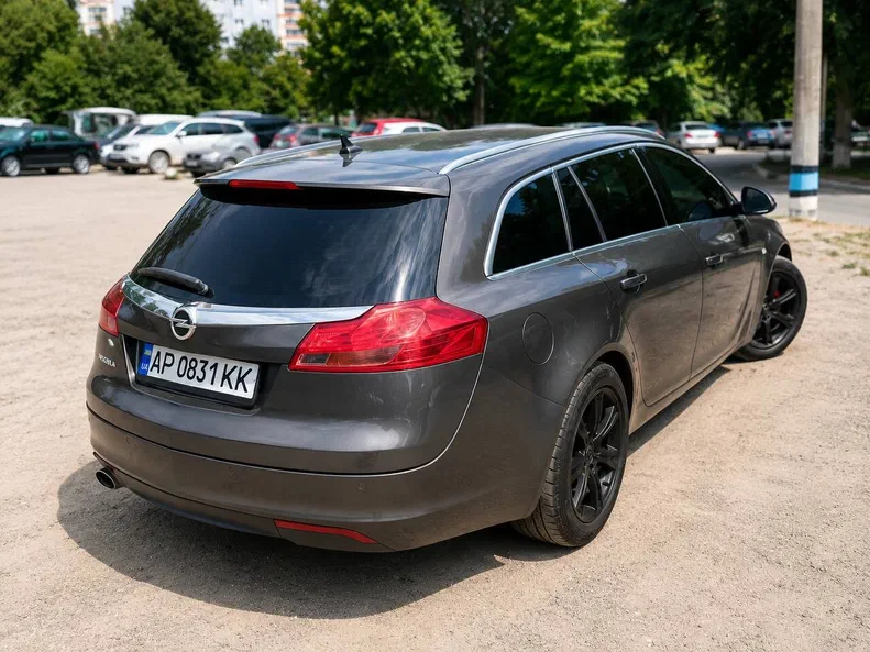 Opel Insignia 2011 - 2