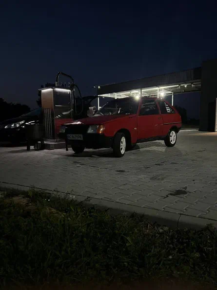 ЗАЗ 1102 «Таврія» 1990 - 1