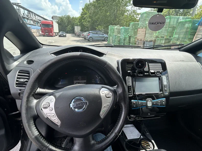 Nissan Leaf 2013 - 3