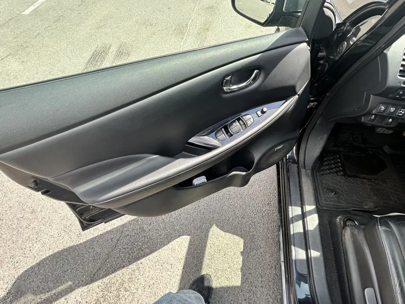 Nissan Leaf 2013 - 16