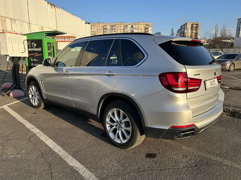 BMW X5 2015 - 5