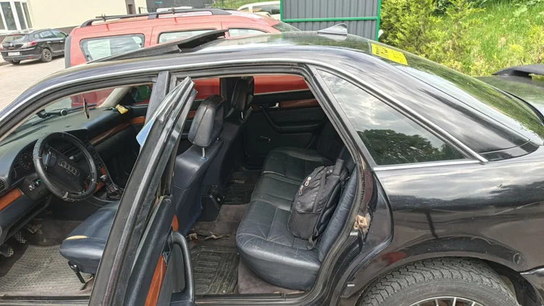 Audi 100 1991 - 11
