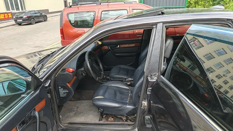 Audi 100 1991 - 5