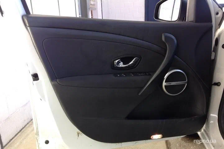 Renault Megane 2012 - 8