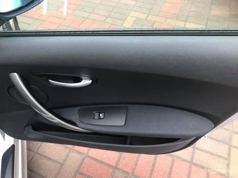 BMW 1 серія 2005 - 6