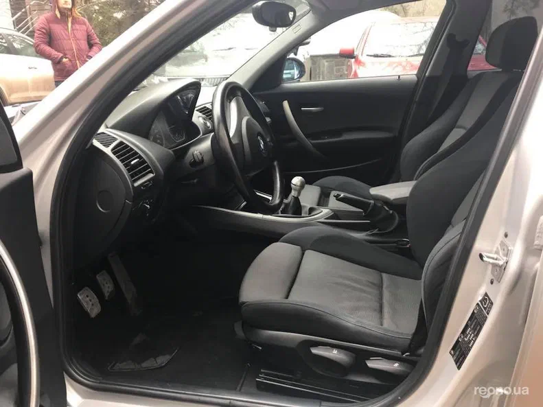 BMW 1 серія 2005 - 8