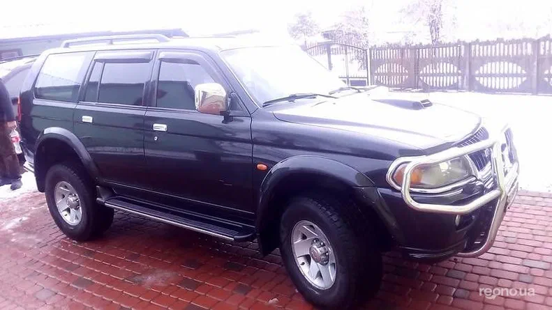 Mitsubishi Pajero Sport 2002 - 10