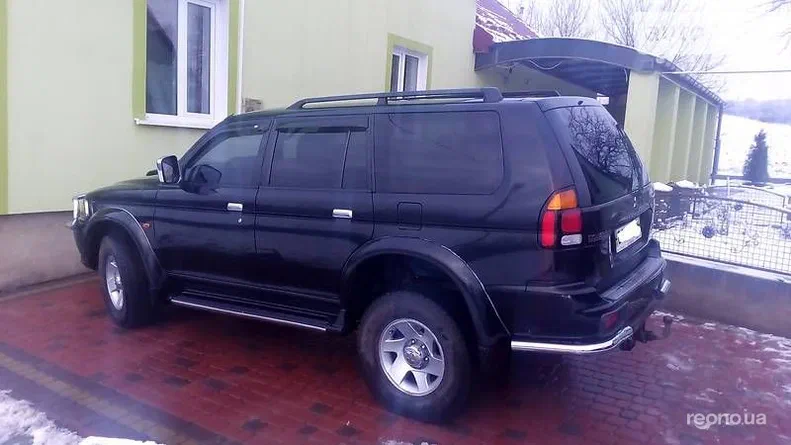 Mitsubishi Pajero Sport 2002