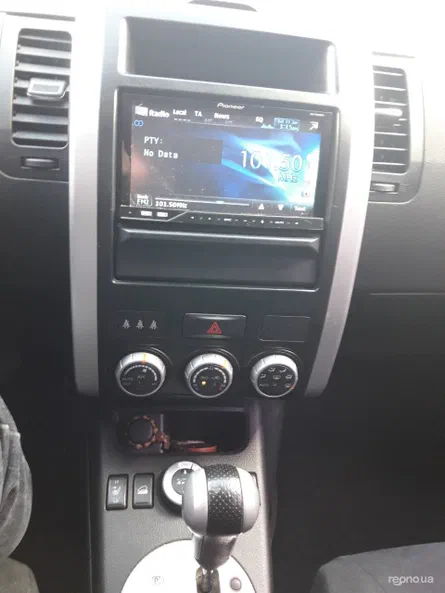 Nissan X-Trail 2010 - 6